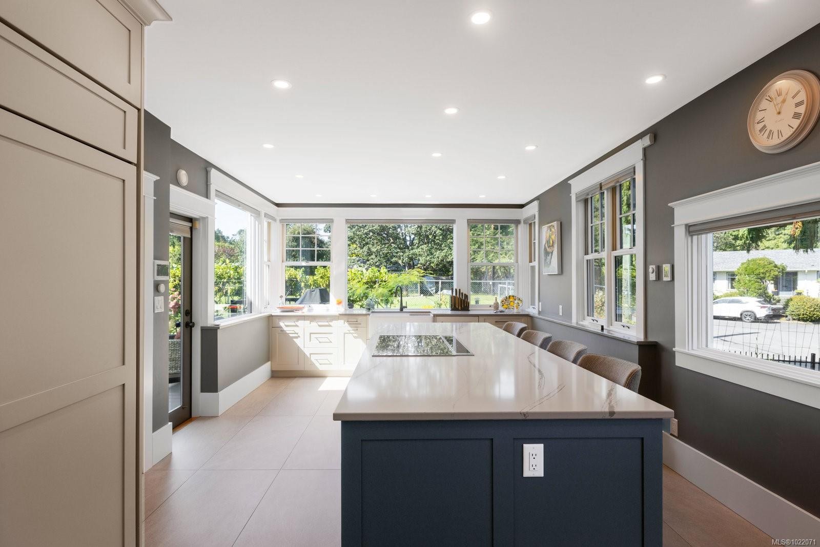 2655 Shady Lane, Oak Bay, BC