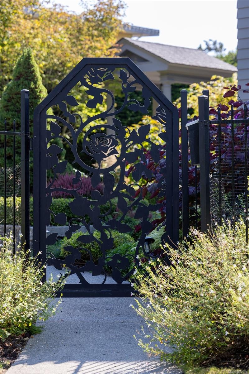 2655 Shady Lane, Oak Bay, BC