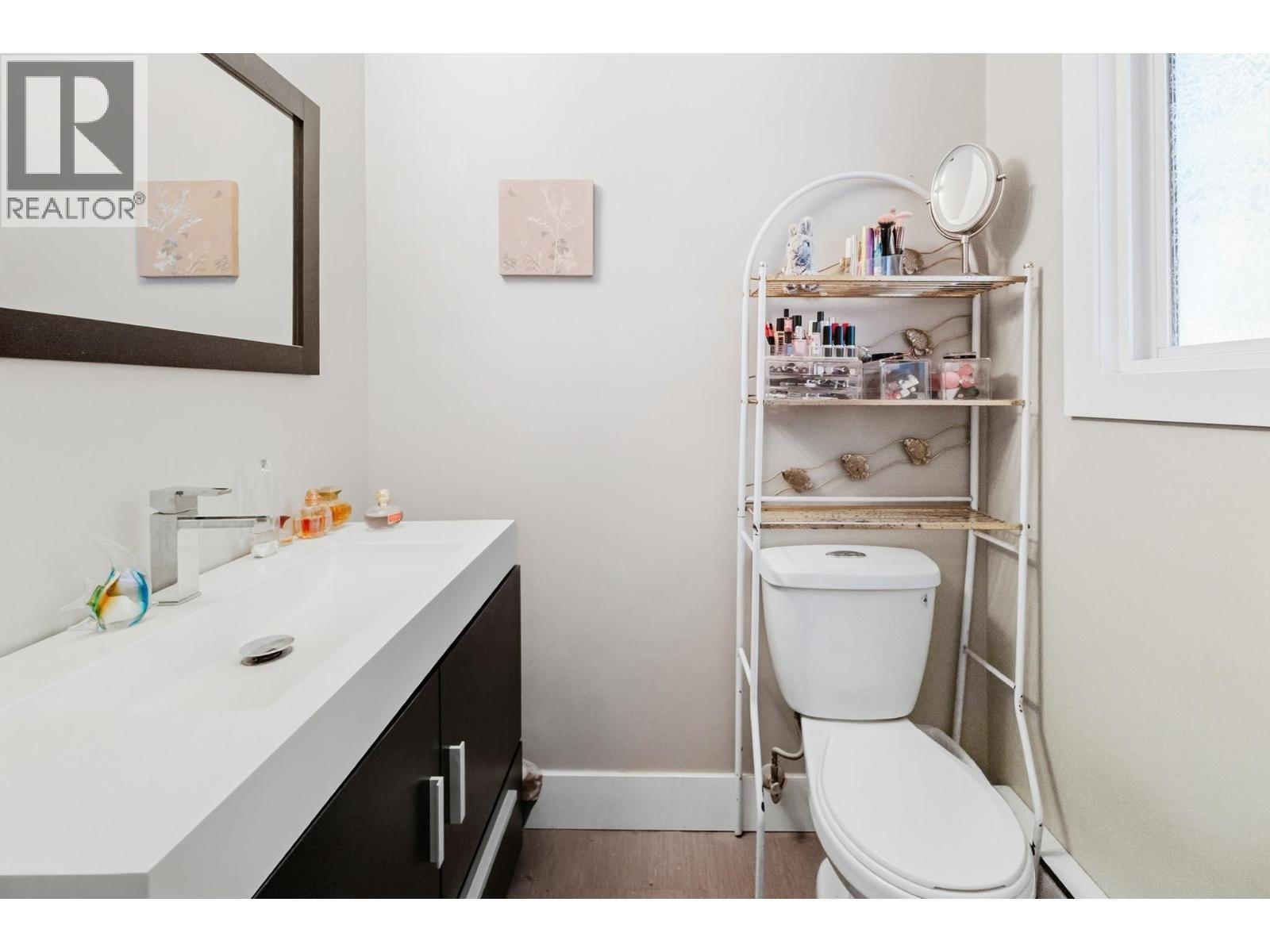 primary en-suite - 2126 Verde Vista Road, Kelowna, BC - Indoor Photo Showing Bathroom