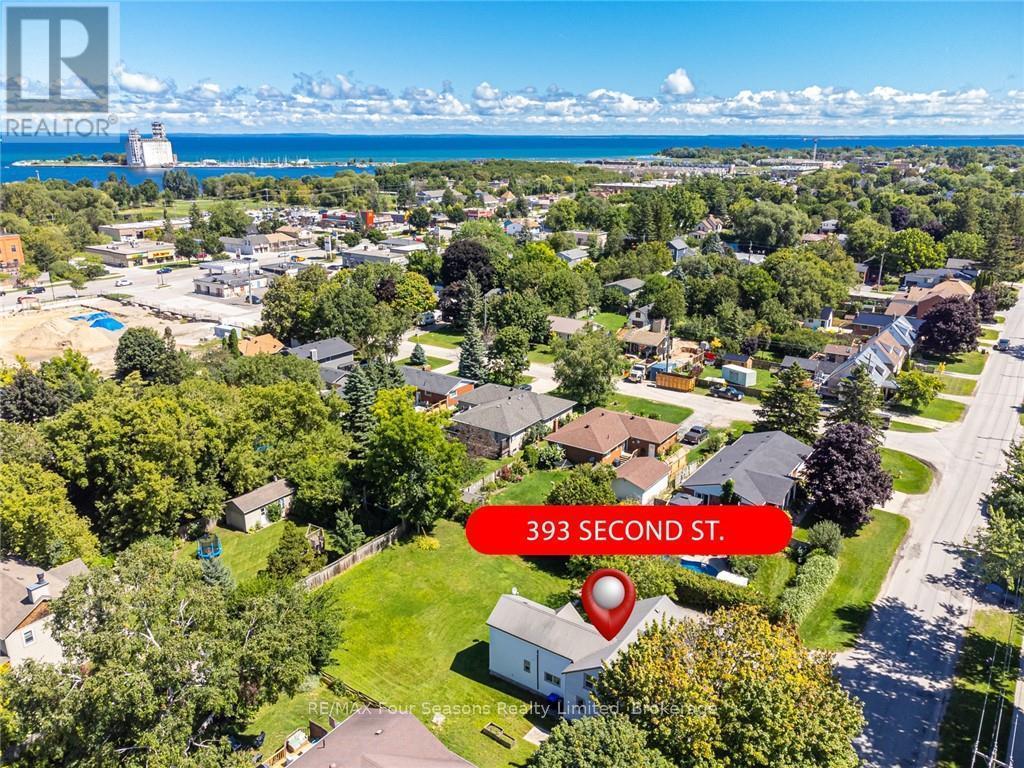 393 Second Street, Collingwood, ON - Outdoor With View