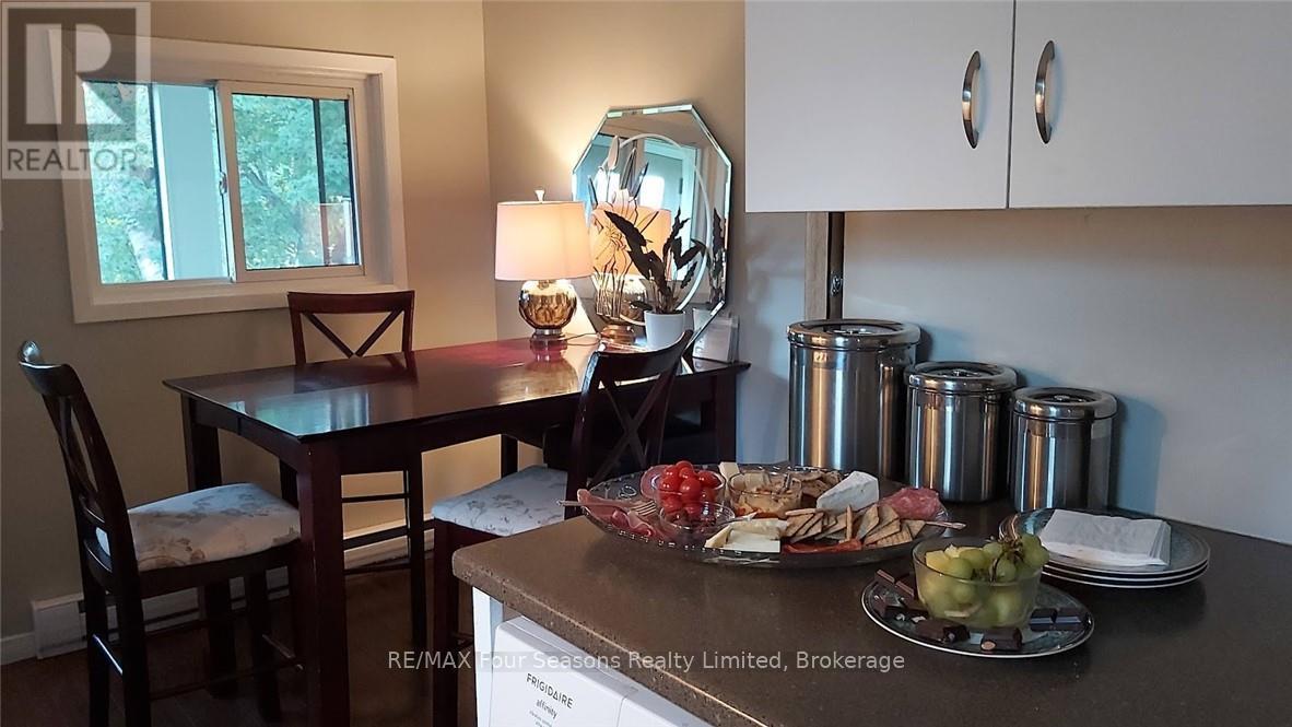 393 Second Street, Collingwood, ON - Indoor Photo Showing Dining Room