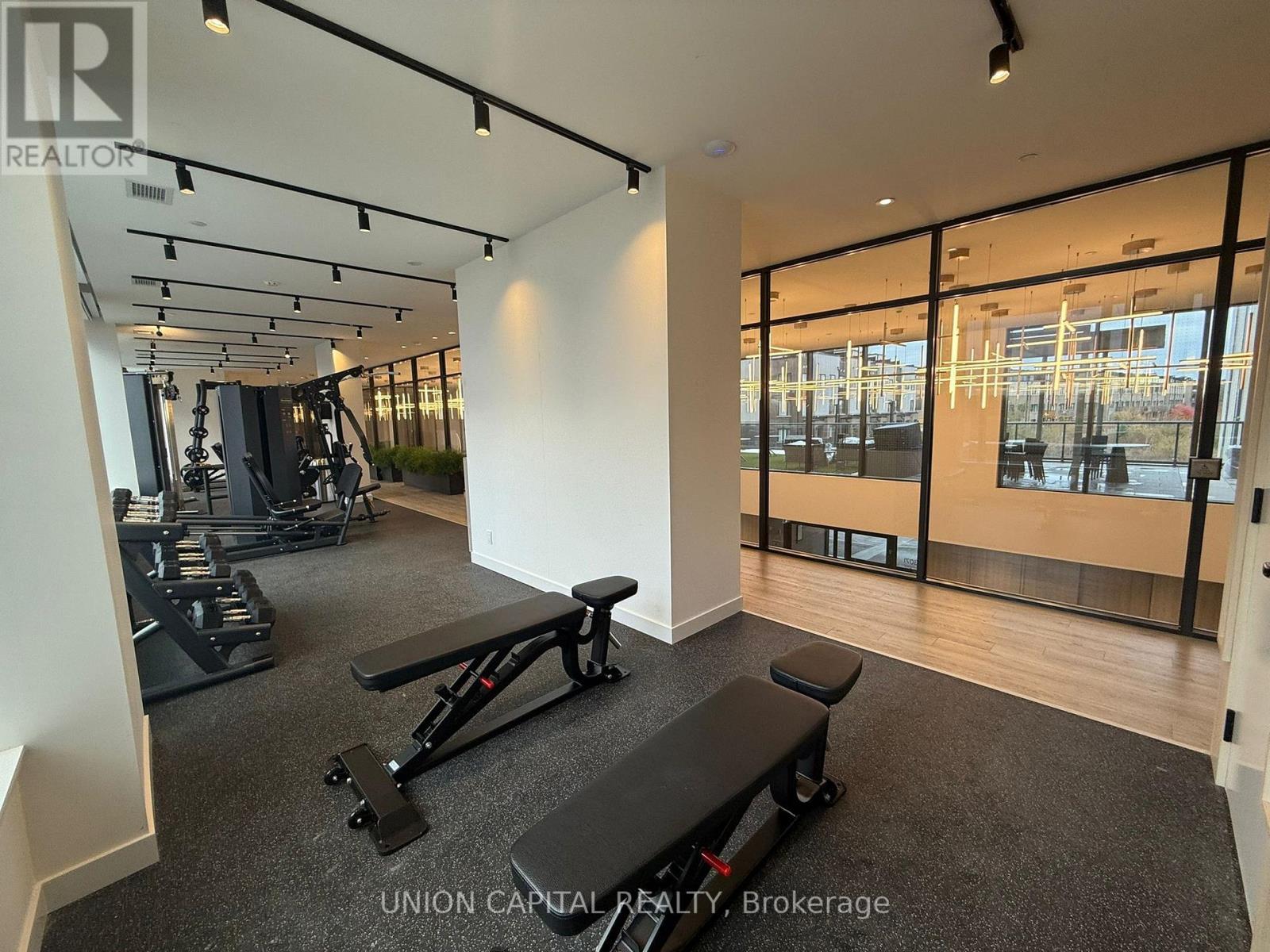 1203 - 3071 Trafalgar Road, Oakville, ON - Indoor Photo Showing Gym Room