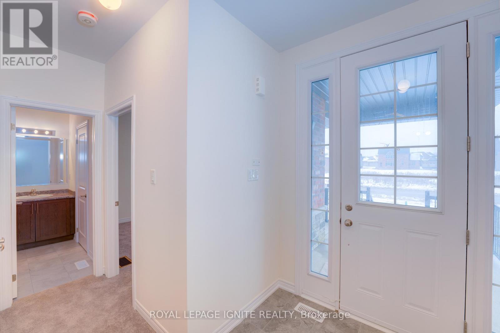 43 East Vista Terrace, Quinte West, ON - Indoor Photo Showing Other Room