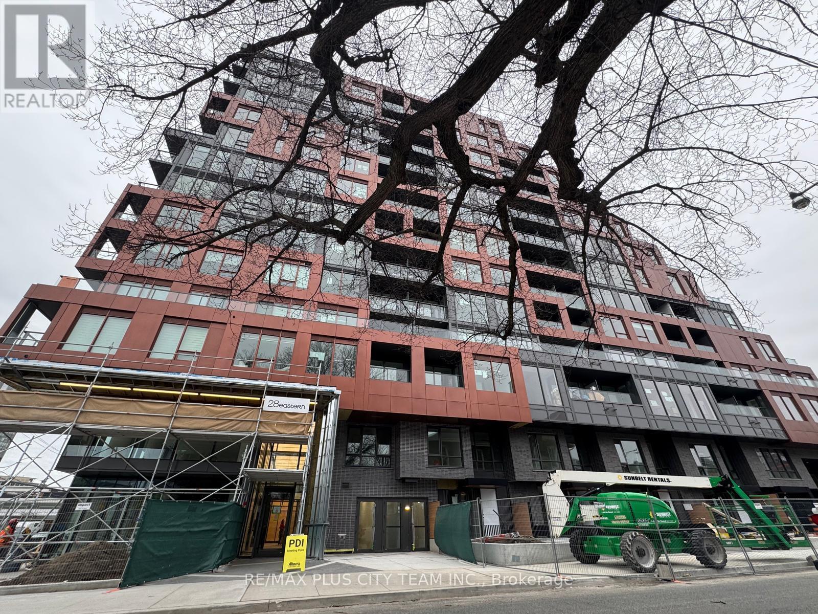 922 - 28 Eastern Avenue, Toronto, ON - Outdoor With Facade