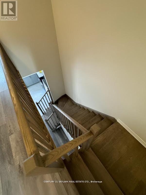 6 Wagon Lane N, Barrie, ON - Indoor Photo Showing Other Room