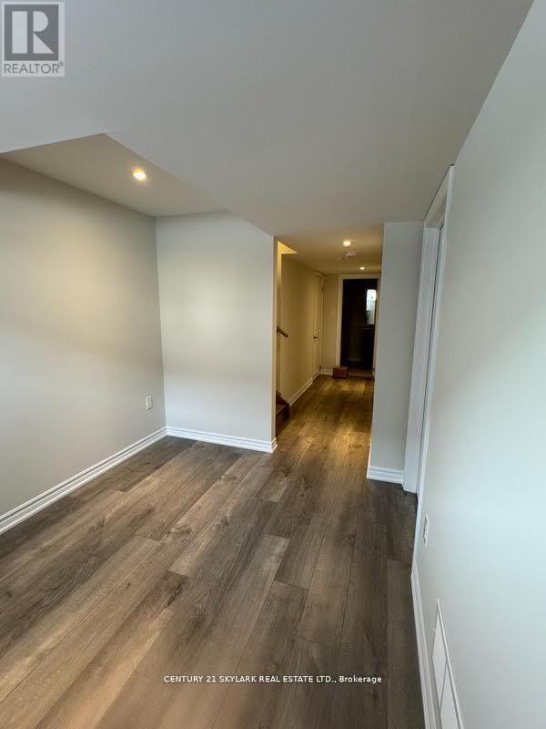 6 Wagon Lane N, Barrie, ON - Indoor Photo Showing Other Room