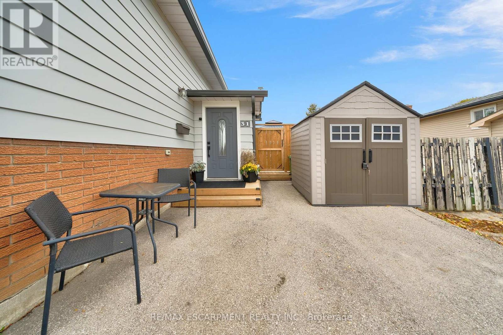 31 Raleigh Street, Hamilton, ON - Outdoor With Exterior