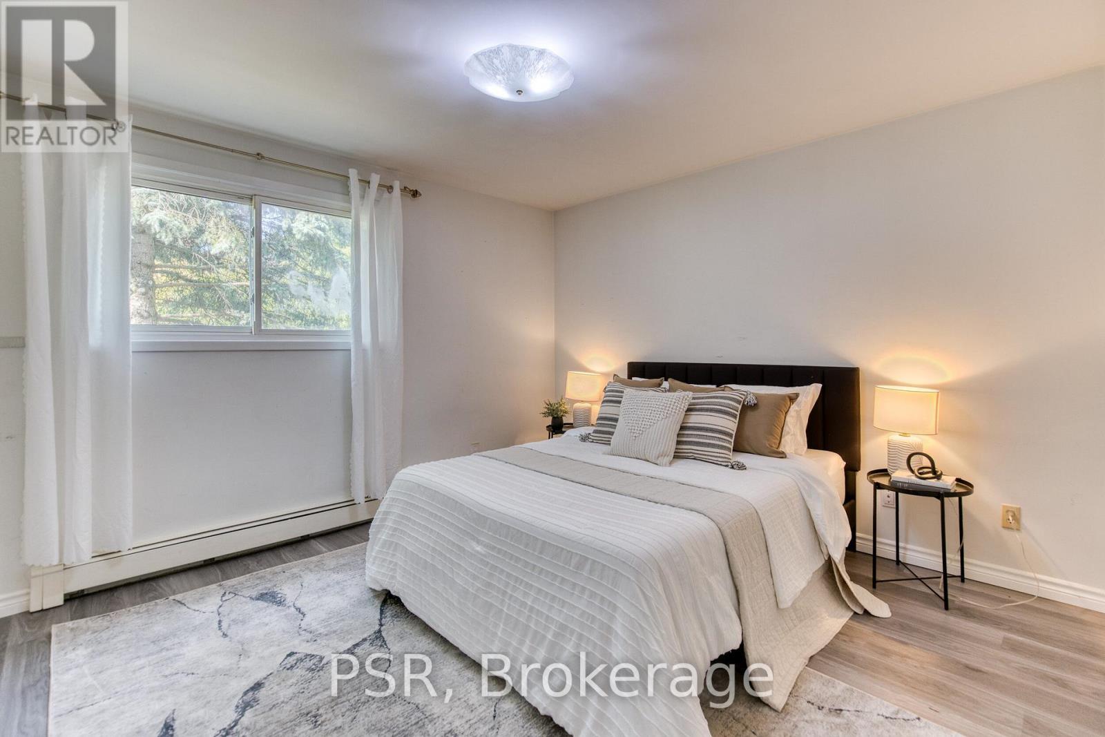 #Main - 80 Westwood Drive, Kitchener, ON - Indoor Photo Showing Bedroom