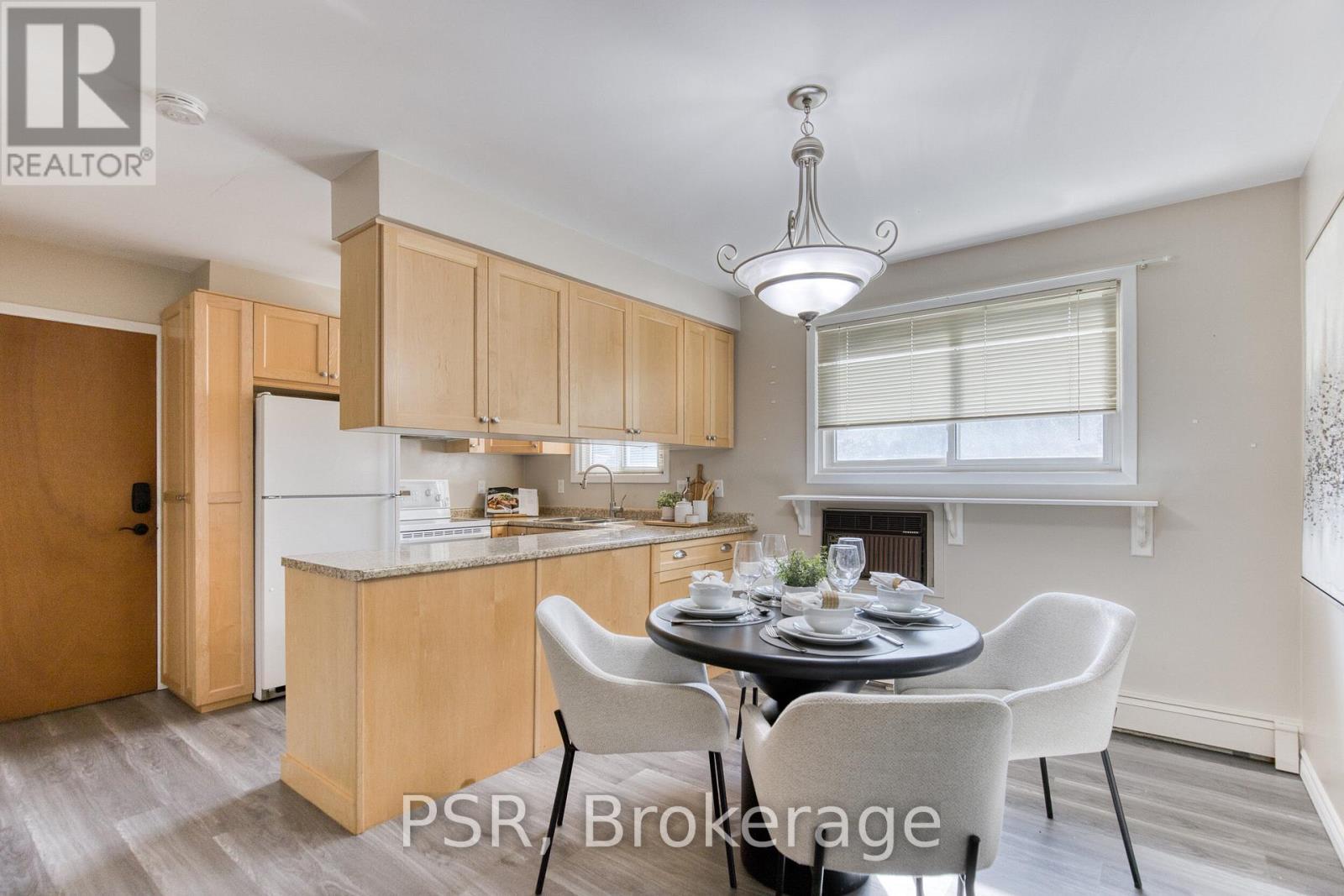 #Main - 80 Westwood Drive, Kitchener, ON - Indoor Photo Showing Dining Room