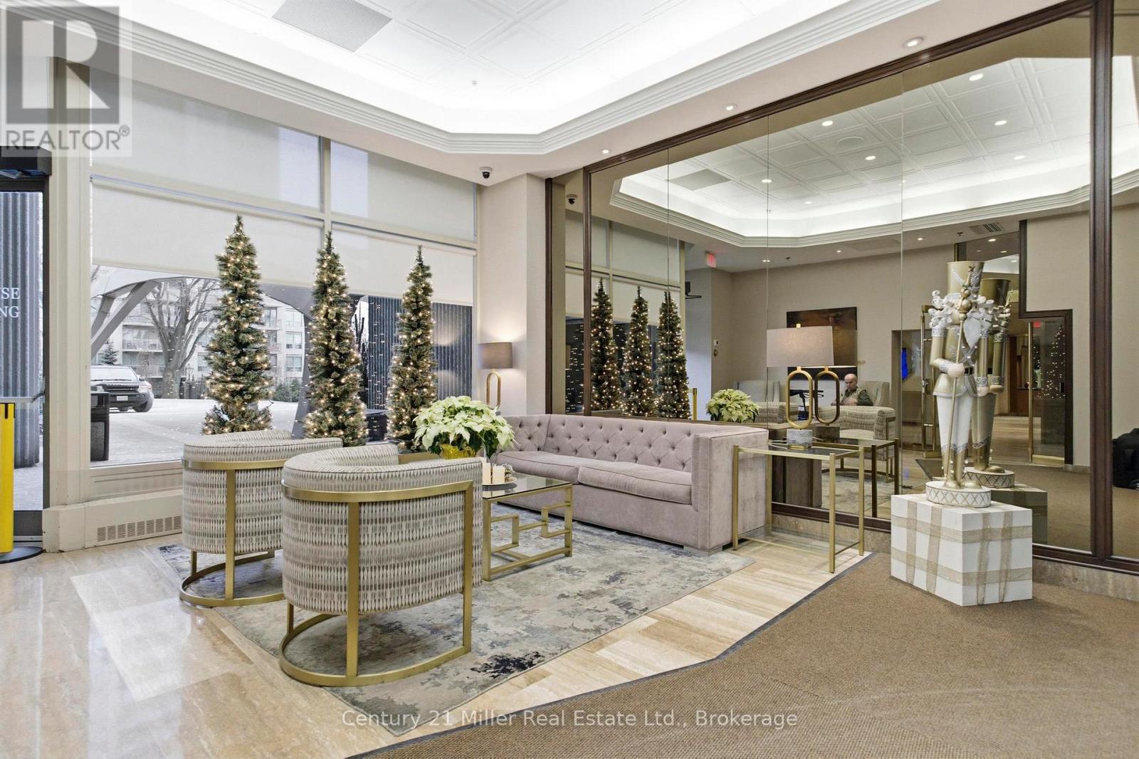 3606 - 2045 Lake Shore Boulevard W, Toronto (Mimico), ON - Indoor