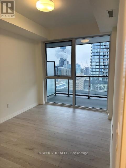 3205 (Lph5) - 280 Dundas Street W, Toronto, ON - Indoor Photo Showing Other Room