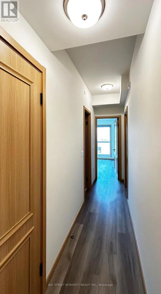 200 Chester Le Boulevard, Toronto, ON - Indoor Photo Showing Other Room