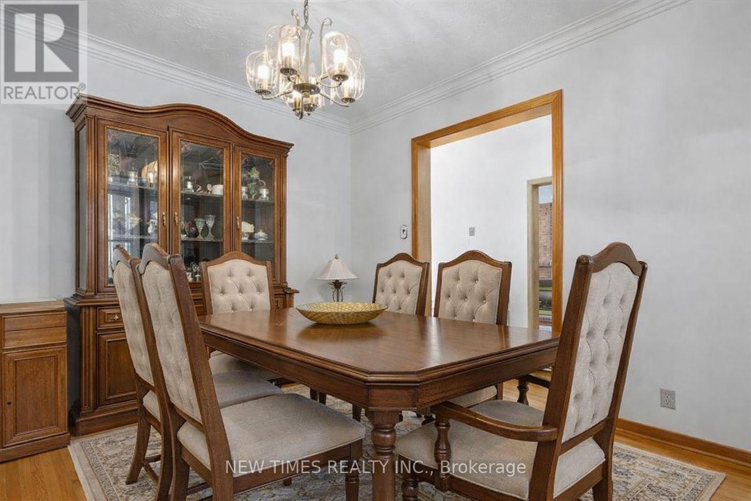 19 Coverdale Crescent, Toronto, ON - Indoor Photo Showing Dining Room