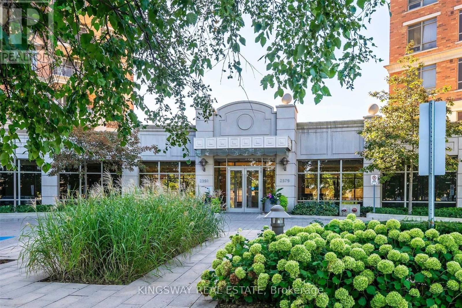 804 - 2391 Central Park Drive, Oakville, ON - Outdoor