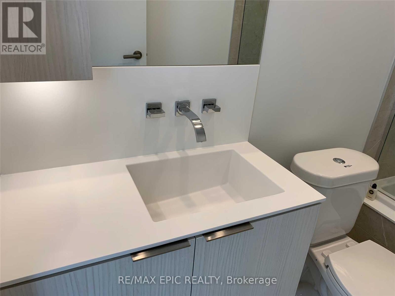 2103 - 16 Bonnycastle Street, Toronto, ON - Indoor Photo Showing Bathroom