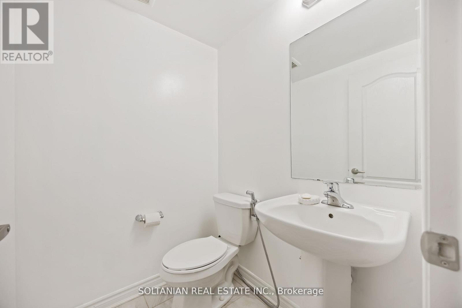 1103 Silk Street, Pickering, ON - Indoor Photo Showing Bathroom