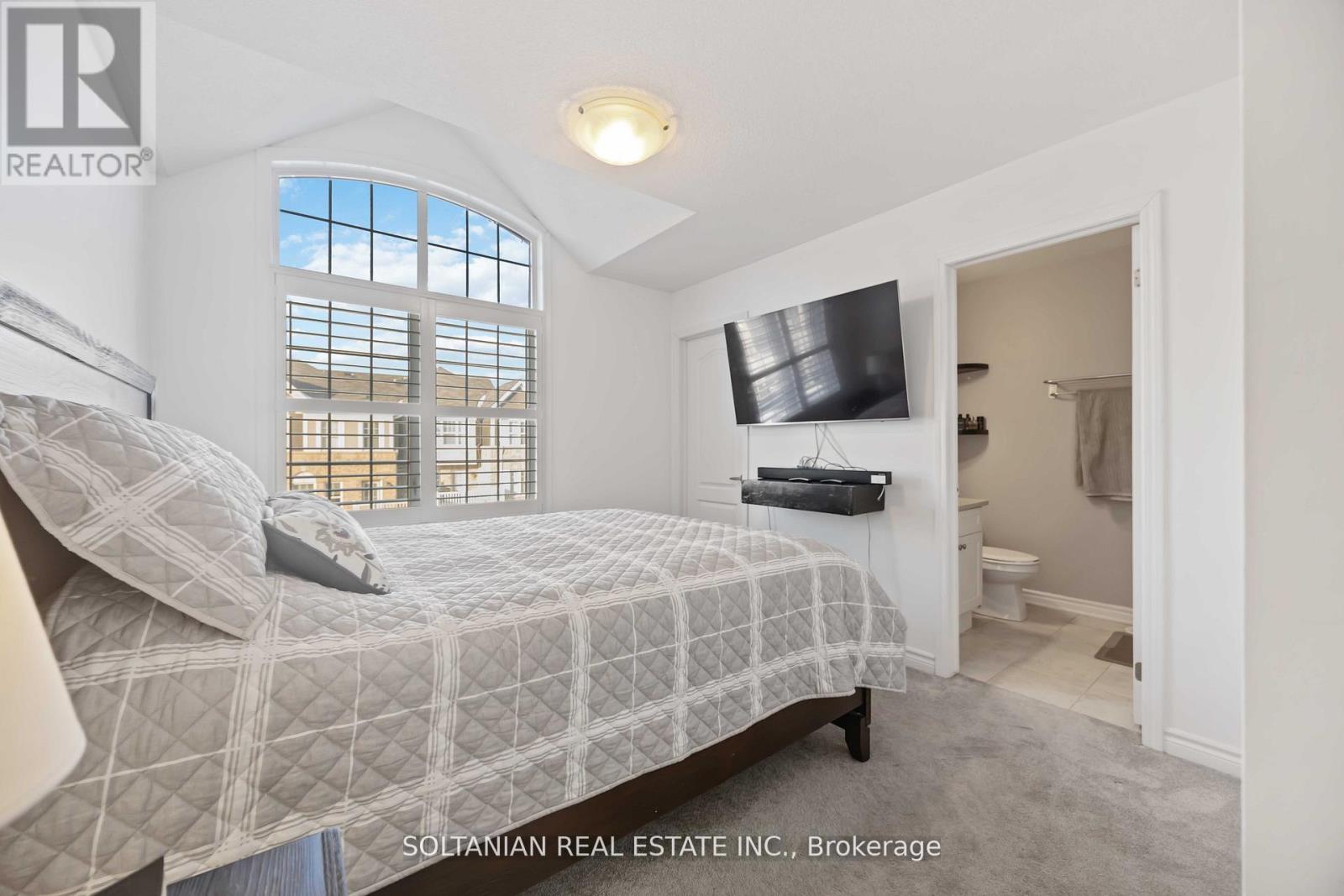 1103 Silk Street, Pickering, ON - Indoor Photo Showing Bedroom