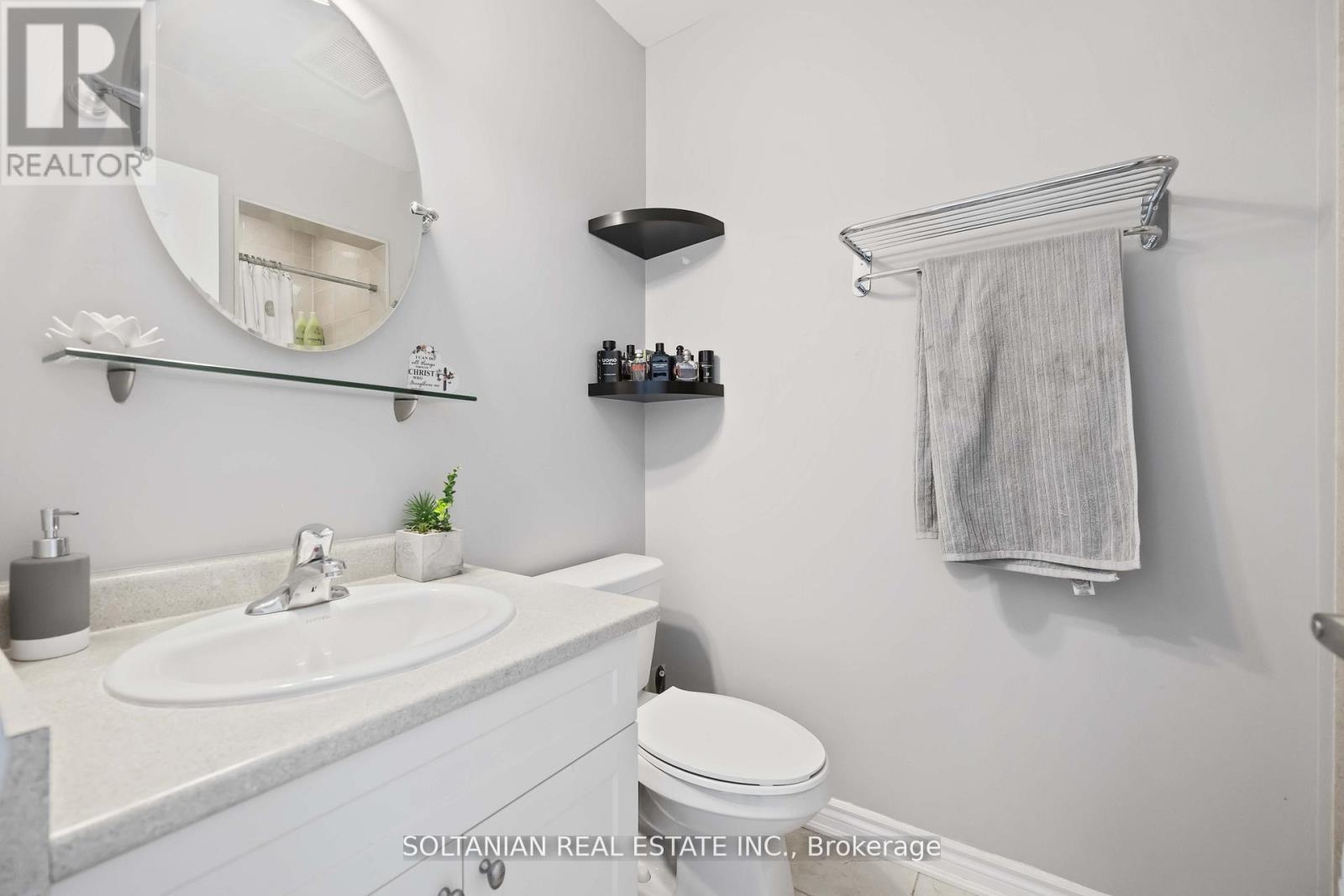 1103 Silk Street, Pickering, ON - Indoor Photo Showing Bathroom
