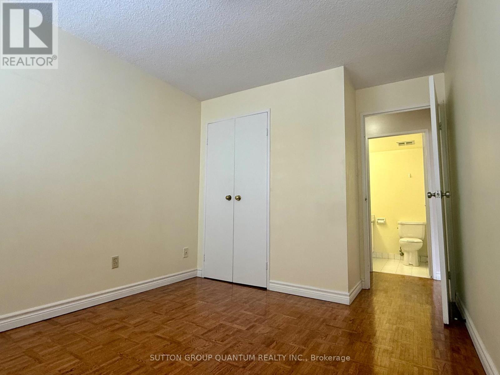 603 - 3700 Kaneff Crescent, Mississauga, ON - Indoor Photo Showing Other Room