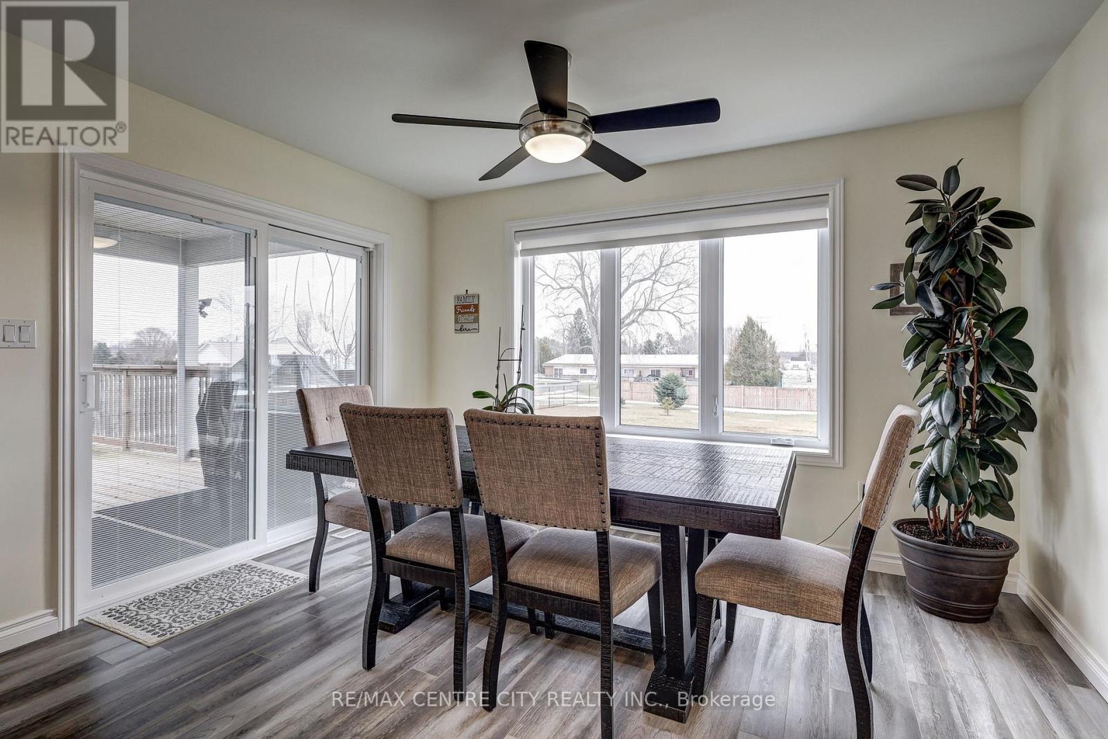 27 Ann Street, Bayham (Vienna), ON - Indoor Photo Showing Dining Room