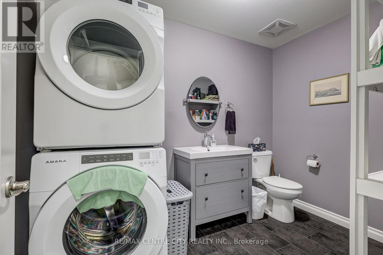 27 Ann Street, Bayham (Vienna), ON - Indoor Photo Showing Laundry Room