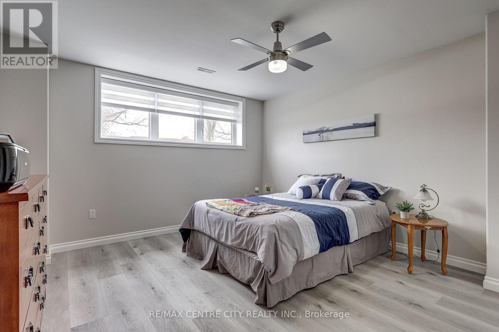 27 Ann Street, Bayham (Vienna), ON - Indoor Photo Showing Bedroom