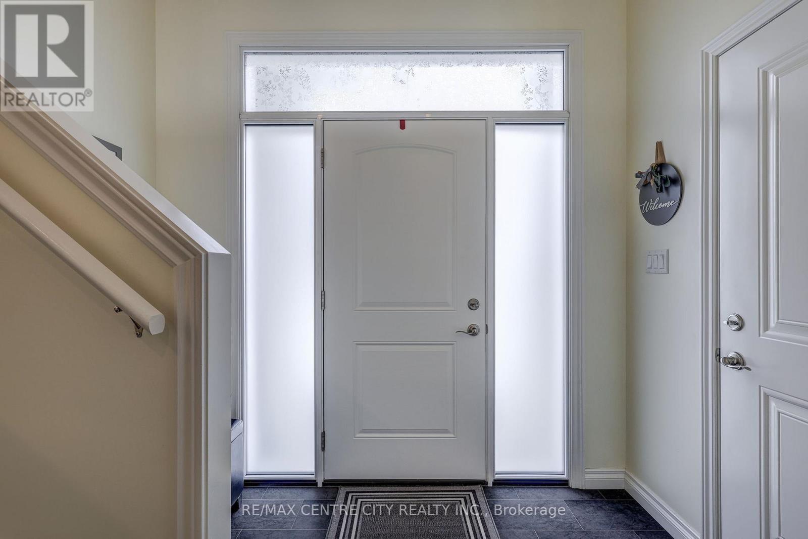 27 Ann Street, Bayham (Vienna), ON - Indoor Photo Showing Other Room