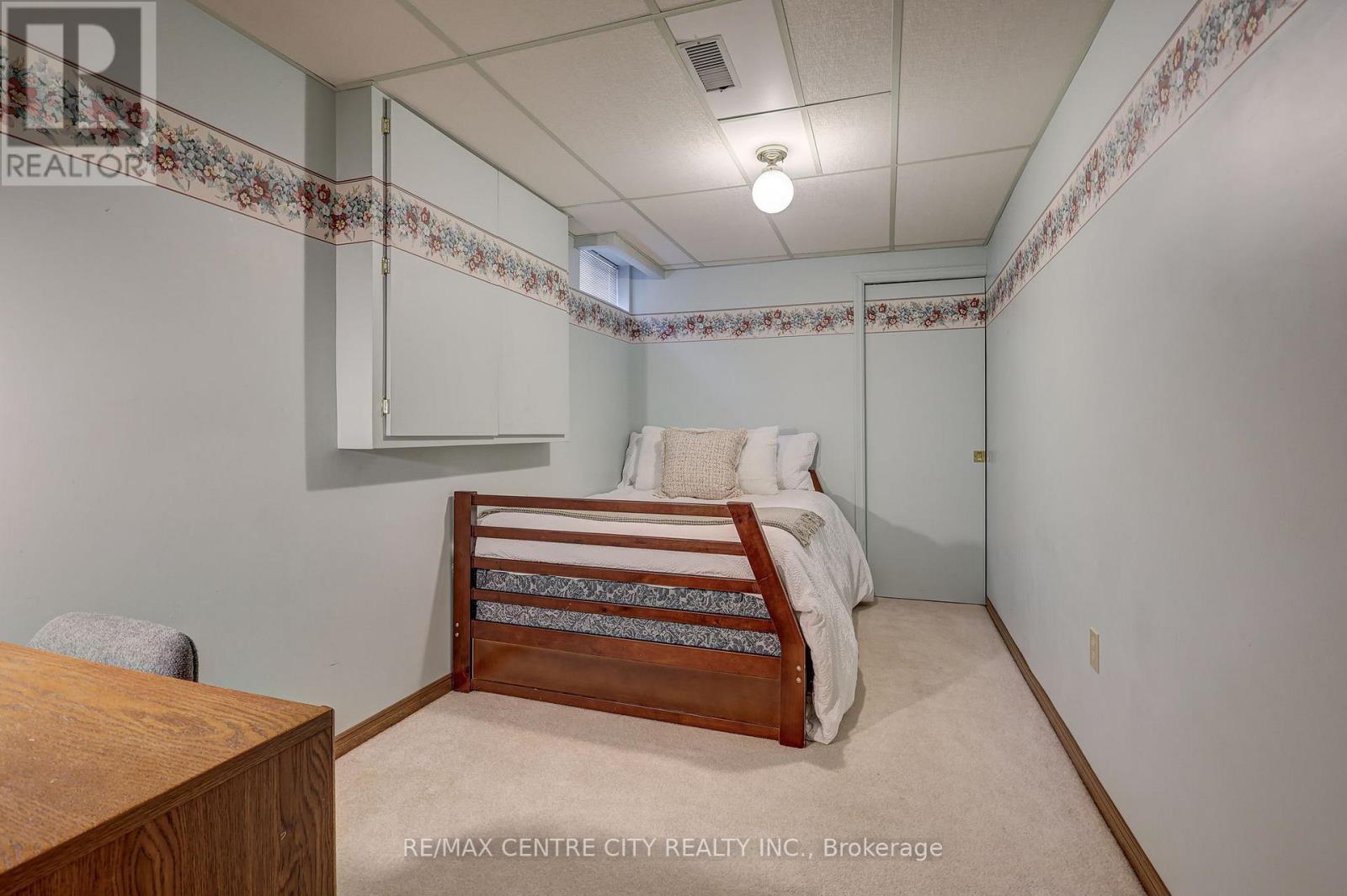 95 Dufferin Street, Aylmer, ON - Indoor