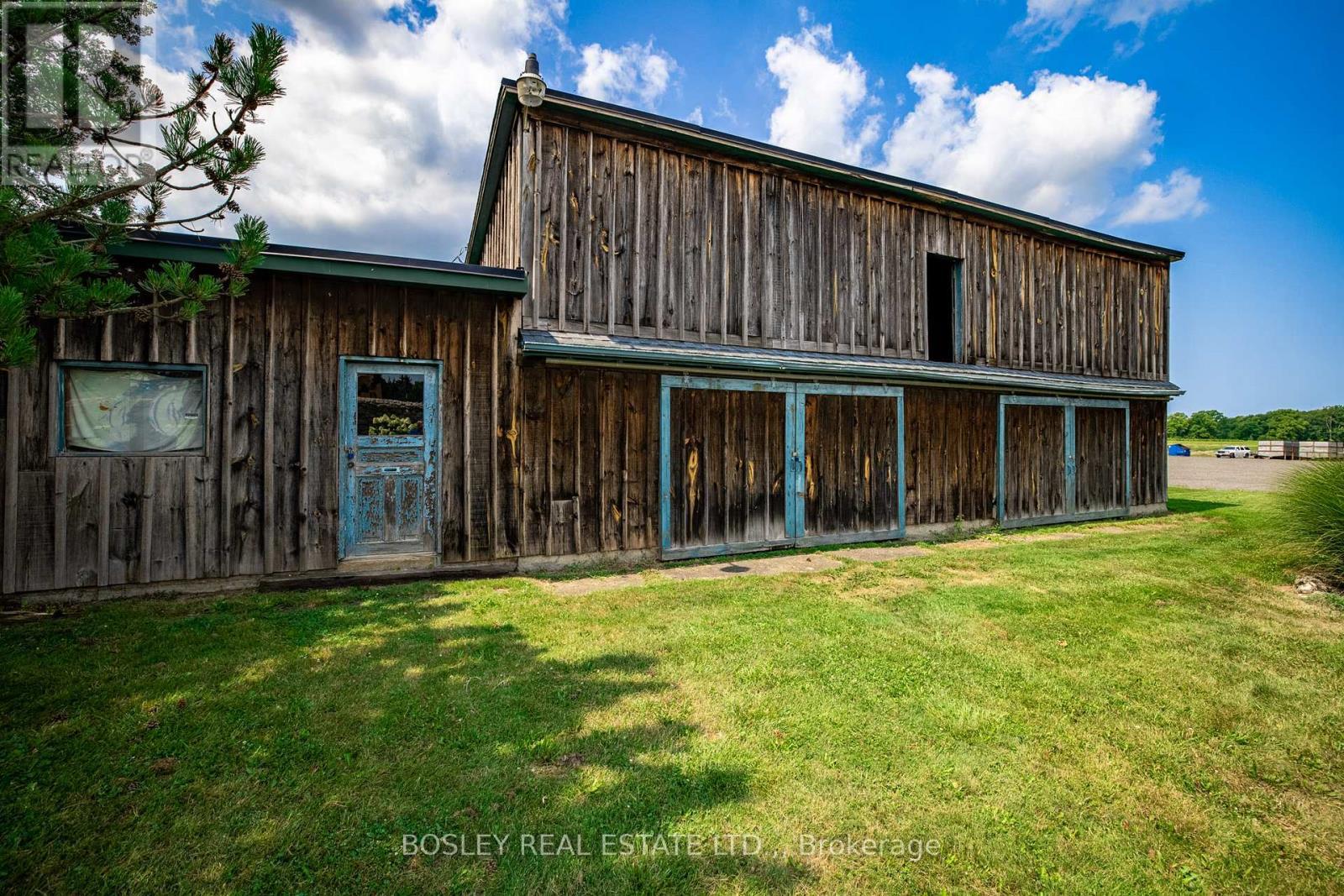 1609 Eighth Avenue, St. Catharines (Rural Eighth), ON - Outdoor With Deck Patio Veranda