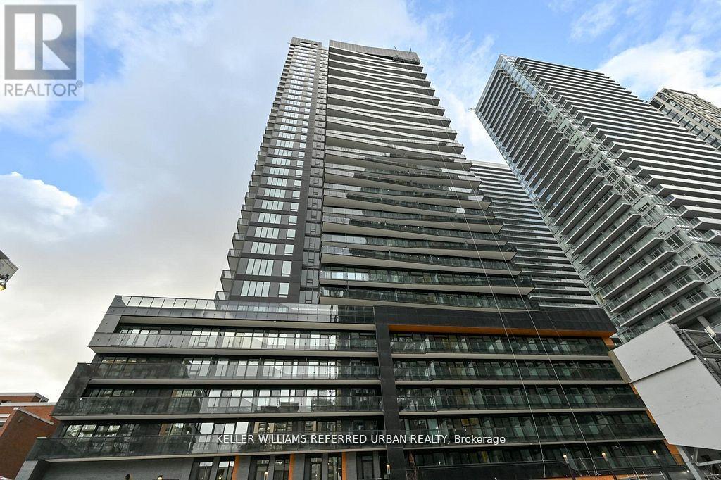 S807 - 127 Broadway Avenue, Toronto, ON - Outdoor With Facade