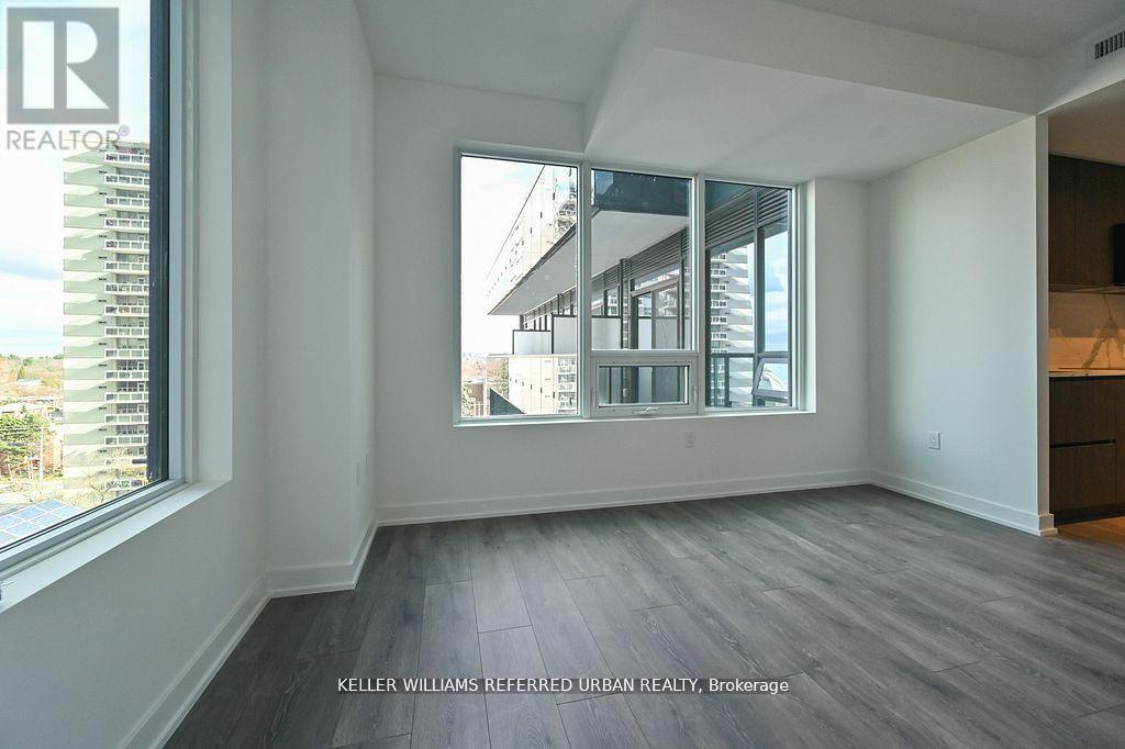 S807 - 127 Broadway Avenue, Toronto, ON - Indoor Photo Showing Other Room