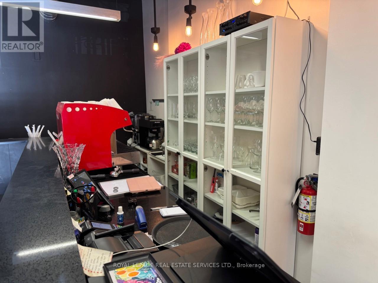 2014 Queen Street E, Toronto, ON