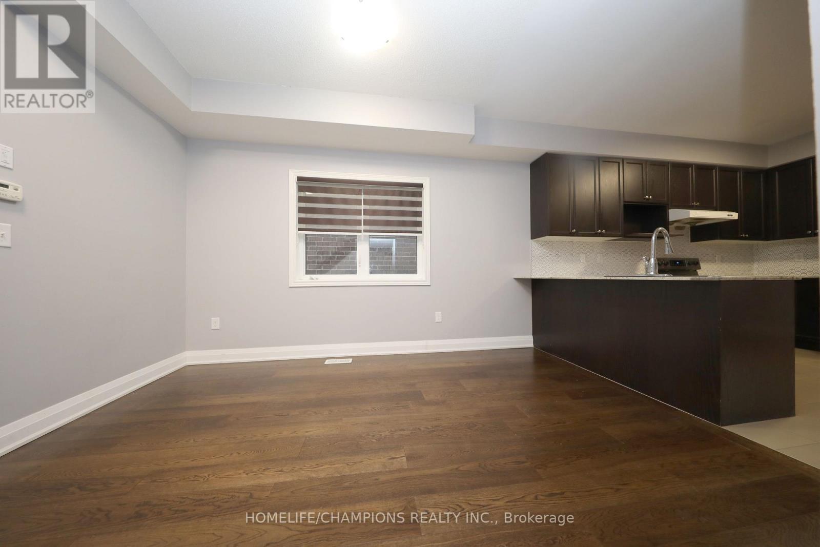 13 John Moore Road, East Gwillimbury, ON - Indoor