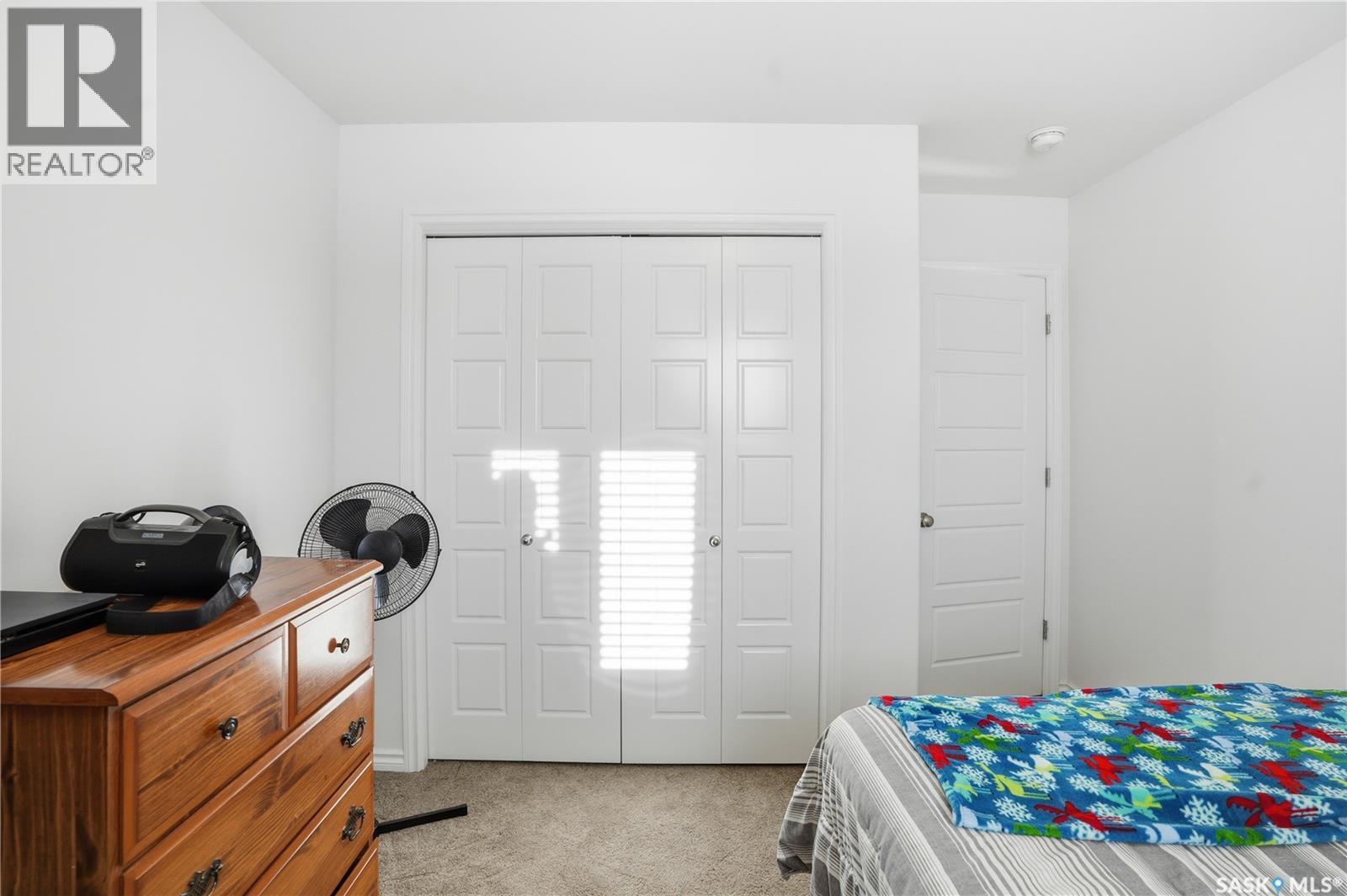 347 Palliser Way, Saskatoon, SK - Indoor Photo Showing Bedroom