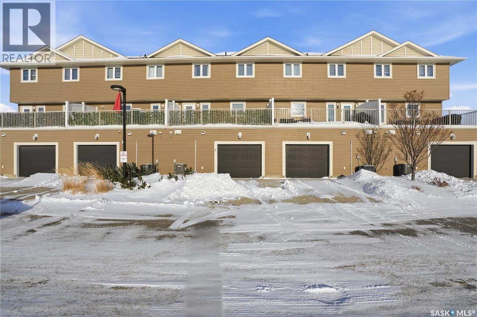 347 Palliser Way, Saskatoon, SK - Outdoor