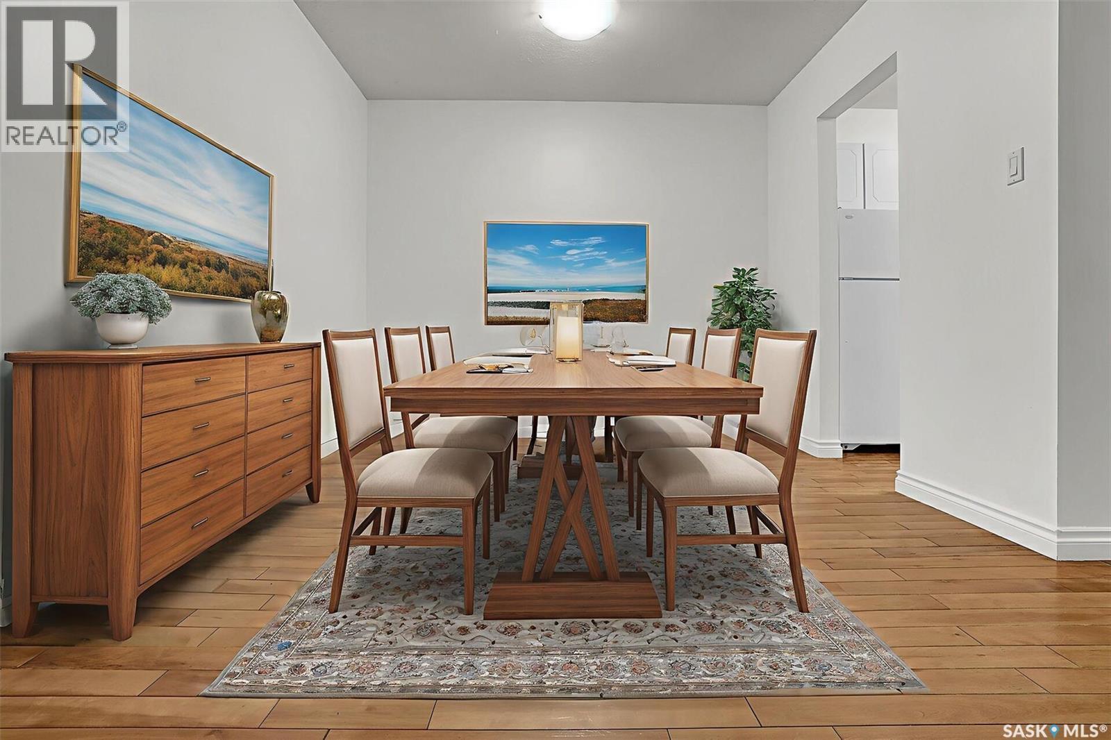 54B Nollet Avenue, Regina, SK - Indoor Photo Showing Dining Room