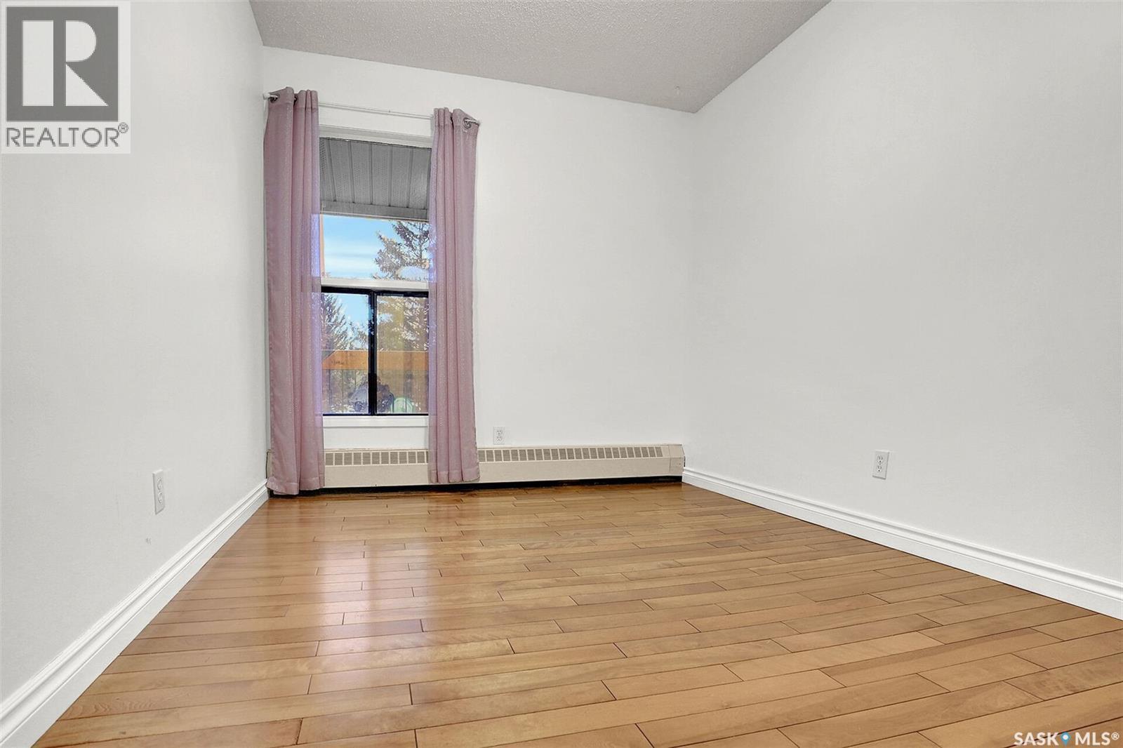 54B Nollet Avenue, Regina, SK - Indoor Photo Showing Other Room