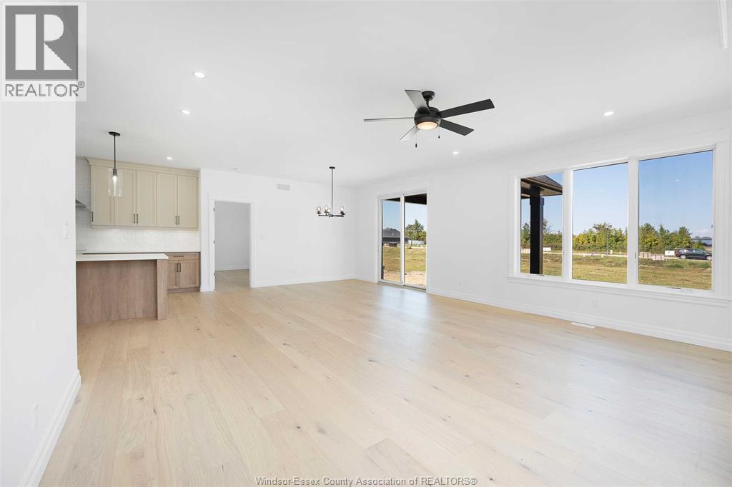 88 Graf Street, Harrow, ON - Indoor