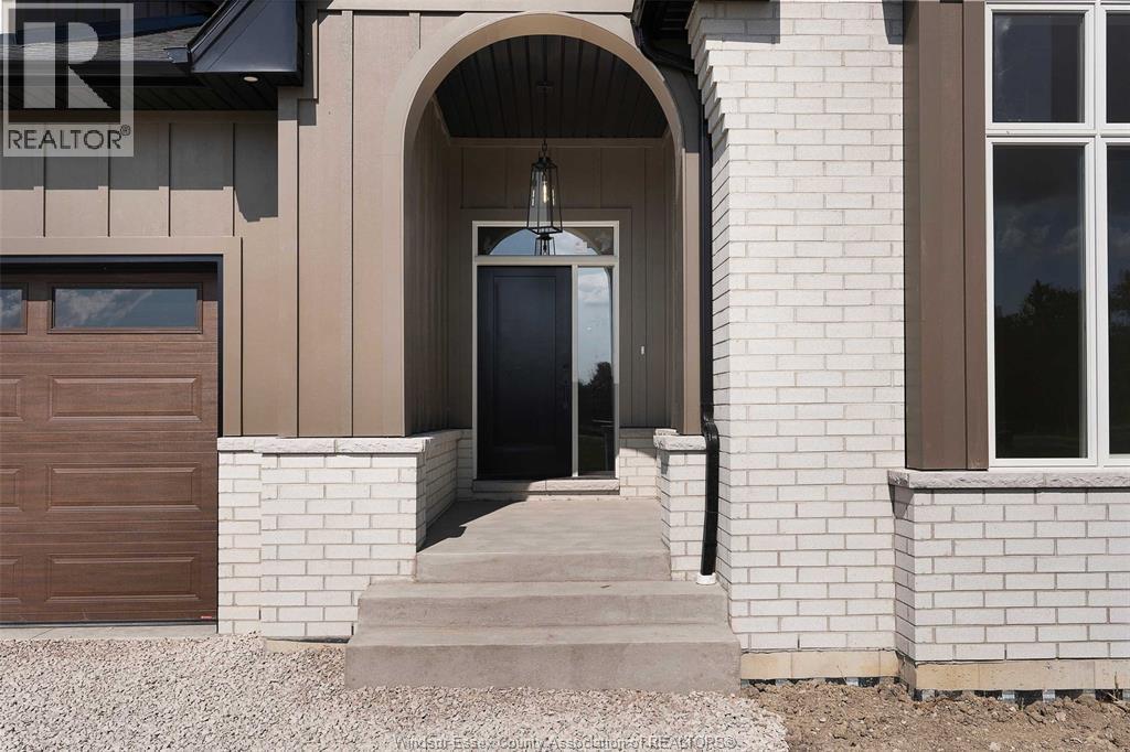 88 Graf Street, Harrow, ON - Outdoor With Exterior