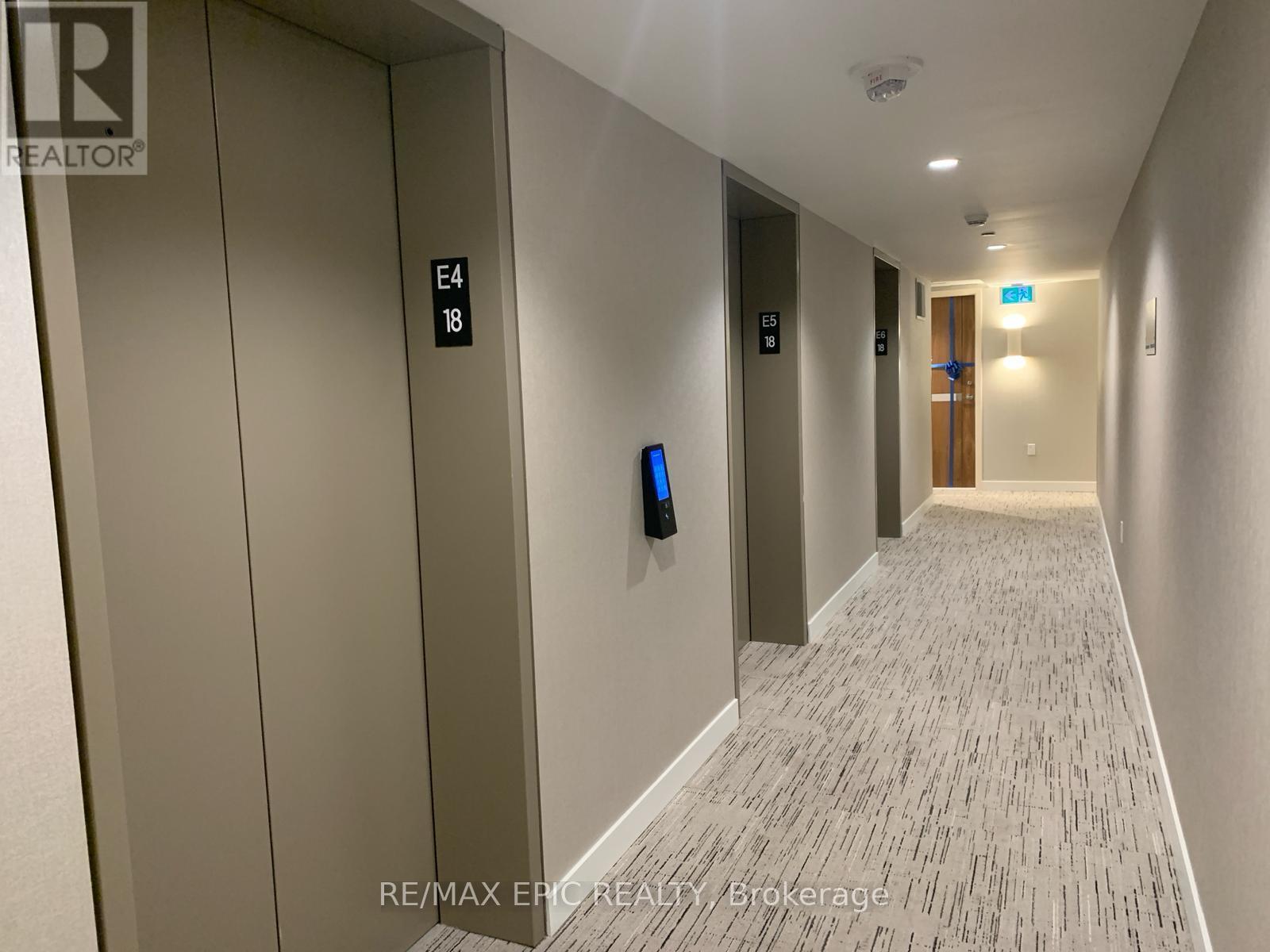 1815 - 85 Mcmahon Drive, Toronto, ON - Indoor Photo Showing Other Room