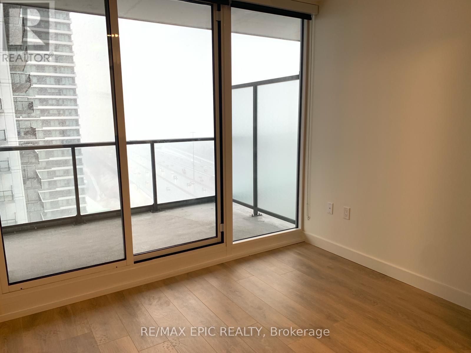 1815 - 85 Mcmahon Drive, Toronto, ON - Indoor Photo Showing Other Room