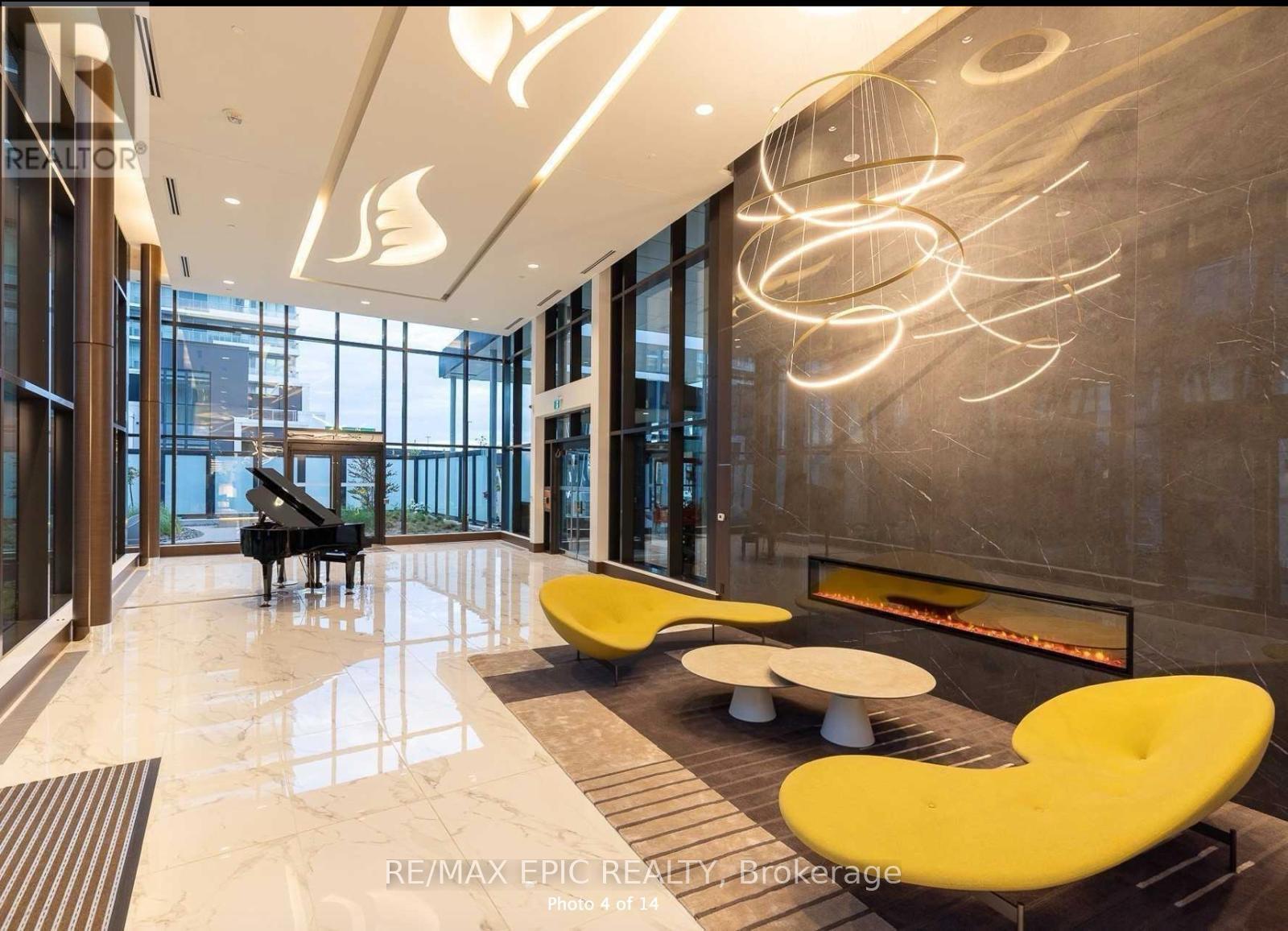 1815 - 85 Mcmahon Drive, Toronto, ON - Indoor