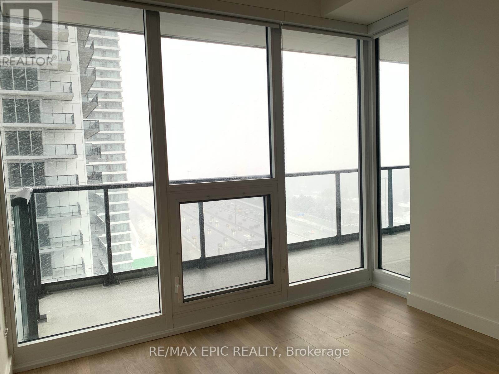 1815 - 85 Mcmahon Drive, Toronto, ON - Indoor Photo Showing Other Room