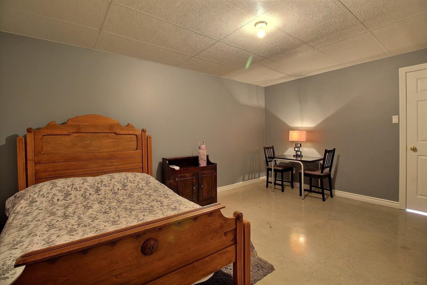 Office - 1177 Rue Maisonneuve, Waterville, QC - Indoor