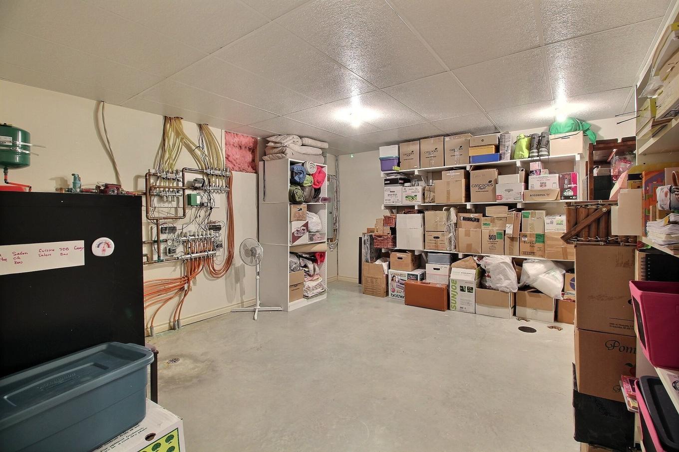 Storage - 1177 Rue Maisonneuve, Waterville, QC - Indoor