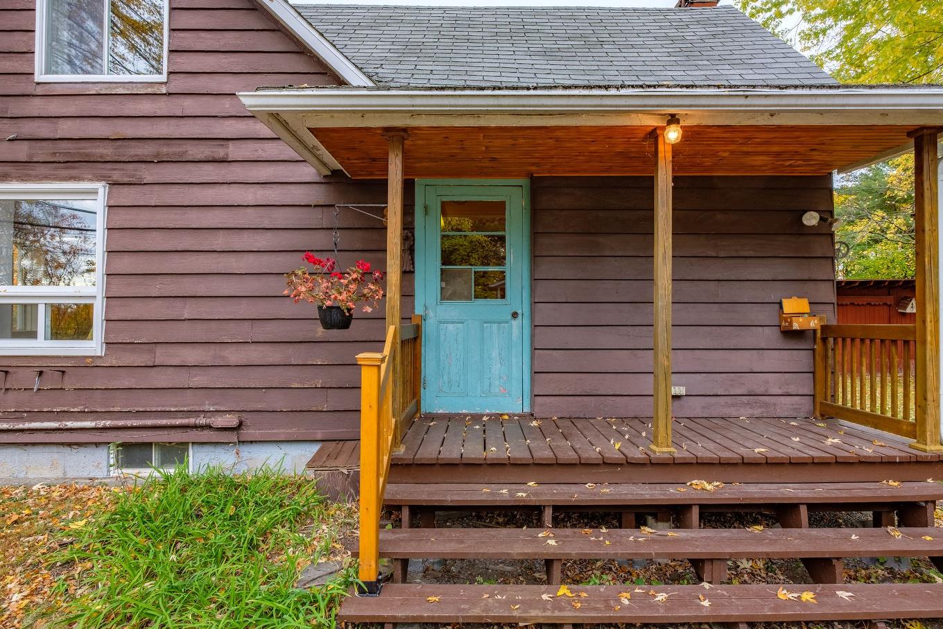 Entrée extérieure - 8 Ch. Richelieu, Saint-Mathias-Sur-Richelieu, QC - Outdoor With Exterior