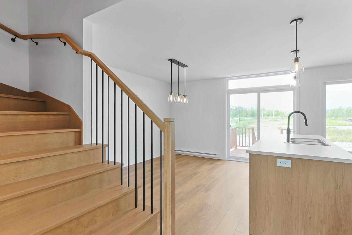 Dining room - 119 Rue Des Marronniers, Salaberry-De-Valleyfield, QC - Indoor