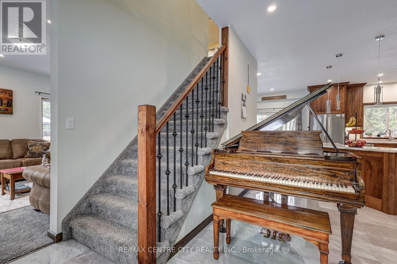 287 Highway 24 Road, Norfolk, ON - Indoor Photo Showing Other Room