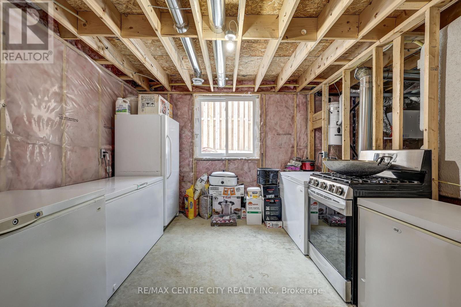 287 Highway 24 Road, Norfolk, ON - Indoor