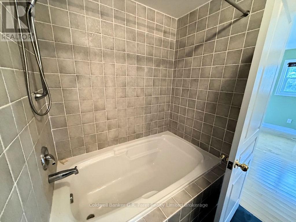 141 24 Highway E, Norfolk, ON